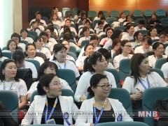 Дэлхийн эмч нарын өдрийг угтаж эмч нартаа хүндэтгэл үзүүллээ