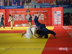 Жүдо бөхийн насанд хүрэгчдийн УАШТ эхэллээ