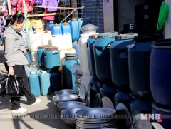 Ундны усны хуванцар сав хавдар үүсгэдэг 