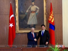 Худалдааны эргэлтийн хэмжээг 300 сая ам.долларт хүргэх санал харилцан тавив 