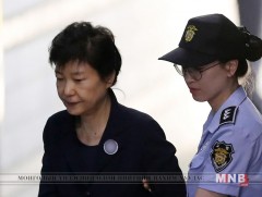 Өмнөд Солонгосын ерөнхийлөгч асан Пак Гын Хе-д холбогдох шүүх хурлыг телевизээр шууд дамжуулна 