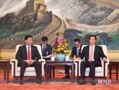 Ерөнхий сайд У.Хүрэлсүх БХАТИХ-ын Байнгын Хорооны дарга Ли Жаньшуд бараалхав