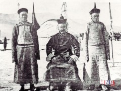 Хуучны ховор гэрэл зургуудаас ...