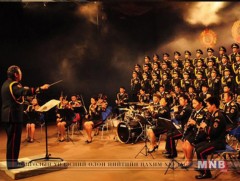 “Монголын өглөө” дуу олон улсын наадмаас мөнгөн цом хүртжээ