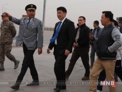 У.Хүрэлсүх: Хилийн боомтуудаа өргөтгөж хүчин чадлыг нь нэмнэ