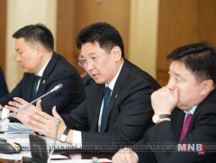 У.Хүрэлсүх: Ойрын хоёр жил утаатай тэмцэх, үр дүн гаргах хамгийн хариуцлагатай жил