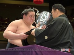 Тэрүнофүжи Г.Ган-Эрдэнэ гэмтлийн улмаас тэмцээнээ орхилоо 