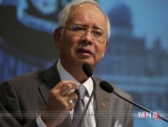 Малайзын экс ерөнхий сайд авилгатай тэмцэх албаныханд  мэдүүлэг  өгчээ