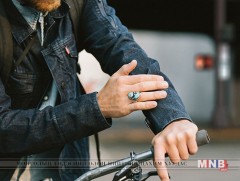 “Лэвис болон Гүүгл” компани хамтран бүтээсэн ухаалаг гадуур хүрэм 350 ам.долларын үнэтэй 