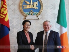 Ирланд улстай оюутан солилцооны хөтөлбөр хэрэгжүүлнэ