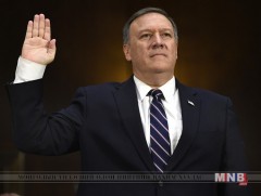 Майк  Помпео АНУ-ын  төрийн нарийн бичгийн даргын тангаргаа  өргөн үүрэгт ажилдаа орлоо