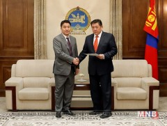 Албан татварыг салбар харгалзахгүйгээр 1.0 хувь болгох хуулийн төсөл өргөн барилаа