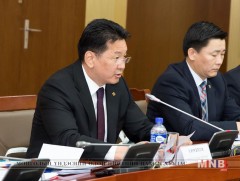 Ерөнхий сайд хүүхдэд тулгамдаж байгаа асуудлуудыг шийдвэрлэх үүрэг, даалгавар өглөө 