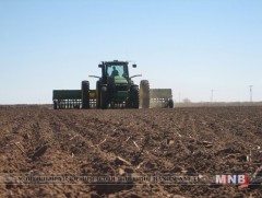 Сэлэнгэ аймгийн Хүдэр сумын хаврын тариалалт 70 хувьтай байна