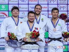 Н.Түвшинбаяр Хөх хотын гран-при-д өнгөллөө