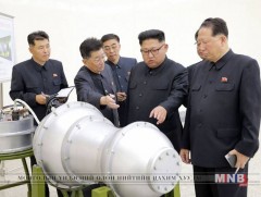 Умард Солонгос олон улсын ажиглагчдад цөмийн зэвсэгтэй нь танилцах боломж олгоно 