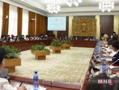 УИХ дахь эмэгтэй гишүүдийн бүлгээс санаачилсан “Сувилагчаа сонсъё” хэлэлцүүлэг боллоо