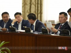 Эрүү болон Зөрчлийн тухай хуульд нэмэлт, өөрчлөлт оруулах төслүүдийг нэгтгэх нь зүйтэй гэв