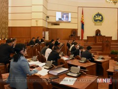 Эд хөрөнгийн эрхийн улсын бүртгэлийн тухай хуулийн шинэчилсэн найруулгын төслийн анхны хэлэлцүүлги..
