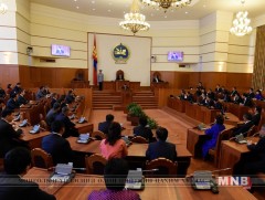 УИХ-ын тогтоолын төслүүдийг эцсийн хэлэлцүүлэгт шилжүүллээ