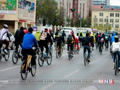 “Залуу дугуйчин” клубийнхэн асрамжийн газрын хүүхдүүдэд дугуй бэлэглэнэ 