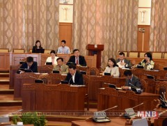 Н.Учрал: Татвар төлөгчдөөс төвлөрүүлсөн хөрөнгийг хууль бусаар, хяналтгүй, дураараа зарцуулж байга..