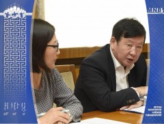 Байнгын хорооны дарга Д.Лүндээжанцан Бүгд найрамдахчуудын олон улсын хүрээлэнгийн төлөөлөгчидтэй у..