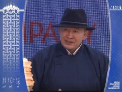 Монгол Улсын Ерөнхийлөгч Х.Баттулга МҮОНРТ-ийн Төв асарт зочилж байна