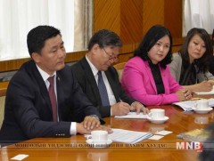 УИХ-ын гишүүд БНАЛАУ-ын Дотоод хэргийн сайдтай уулзлаа