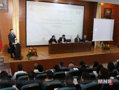 Хүүхдийн түнхний дутуу хөгжлийн эрт үеийн оношилгоо, эмчилгээ сэдвээр сургалт зохион байгуулав