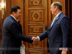 АНУ-ын Конгрессын Төлөөлөгчдийн танхимын гишүүдийг хүлээн авч уулзлаа