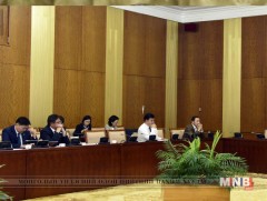 Хууль, тогтоолын төслүүдийг хэлэлцэхийг дэмжлээ