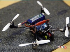 Өөрөөсөө 40 дахин хүнд жинтэй зүйлийг байрнаас нь хөдөлгөх чадалтай дрон