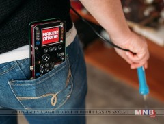 Өөрийн гараар угсарч, программчилж болдог гар утас “Makerphone” 