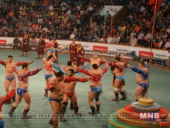 Сумын цолтой болон залуу бөхийн барилдаан болно