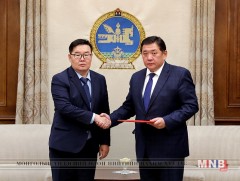 ЗГХЭГ-ын дарга Г.Занданшатар хуулийн төслүүд өргөн барилаа