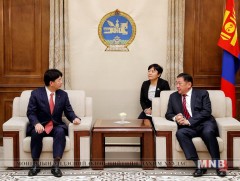 Фүкүока хотын захирагч Ёшимацү Мотоаки-г хүлээн авч уулзлаа