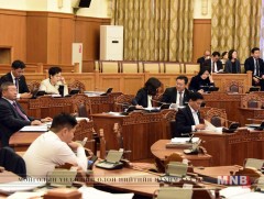 УИХ-ын тогтоолын төслийн хэлэлцэхээр болов