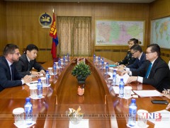 Шадар сайд Ө.Энхтүвшинг Куба Улсад урив