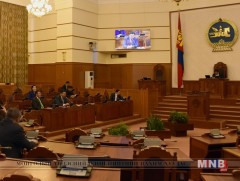 Цэргийн алба хаагчийн тэтгэвэр, тэтгэмжийн тухай хуульд өөрчлөлт оруулах тухай хуулийг баталлаа