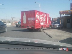 Түгээлтийн машинуудын 83,3 хувь нь автозамын нэгдүгээр эгнээнд зогсож ачаа бараагаа буулгадаг