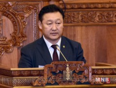 Д.Хүрэлбаатарыг Монгол Улсын Ерөнхий аудиторын албан тушаалаас нь түдгэлзүүллээ