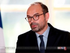 Францын ерөнхий сайд экологийн татварыг хүчингүй болгохгүйгээ мэдэгдлээ