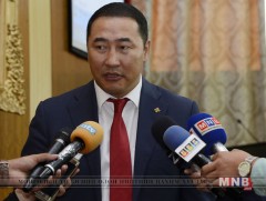 Орон сууцаа хууль ёсны дагуу худалдан авсан гэж Ж.Мөнхбат мэдэгдлээ