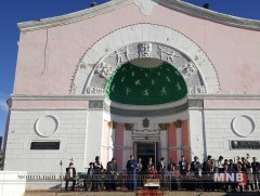 Ховд аймгийн ХДТ өдгөө 81 дэх жилийн өвөл цагийн уран бүтээлийн нээлтээ хийлээ