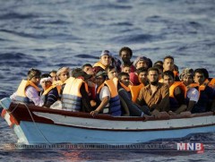 Испанийн эрэг орчим 340 цагаач, дүрвэгчийг аварчээ