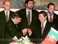 БНХАУ 1997 оны энэ өдөр Макао арлыг өөрийн бүс болгосон