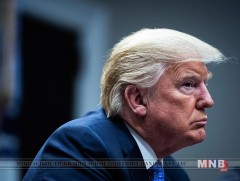 АНУ-ын Ерөнхийлөгч Ардчилсан намынхантай зөвшилцөж чадалгүй байсаар Зул сарын баярыг угтлаа