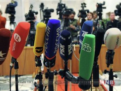 Крьм, Донбассын нутаг руу гадаадын сэтгүүлчдыг оруулахыг хоригложээ