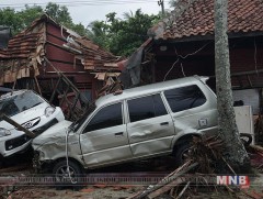Индонез улсад байгалийн гамшгийн уршгаар амиа алдсан хүний тоо 222-т хүрээд байна